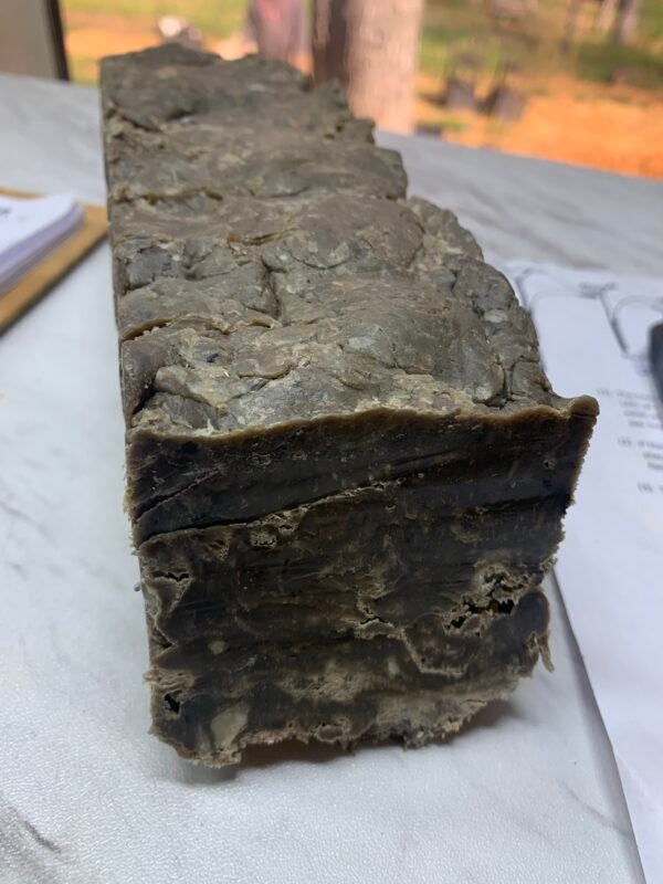 STRONG HANDS FORGED EARTH TALLOW SOAP