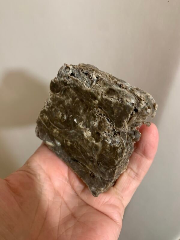 STRONG HANDS FORGED EARTH TALLOW SOAP