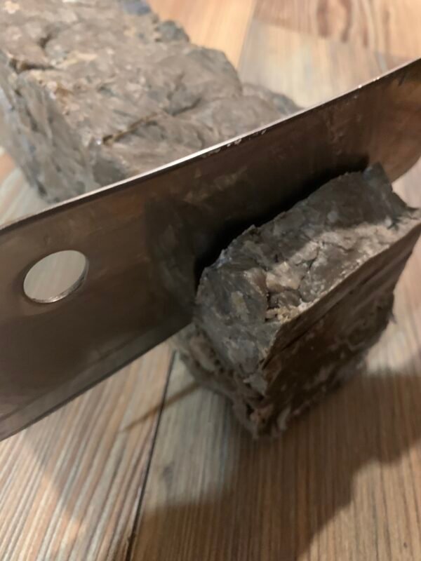 STRONG HANDS FORGED EARTH TALLOW SOAP