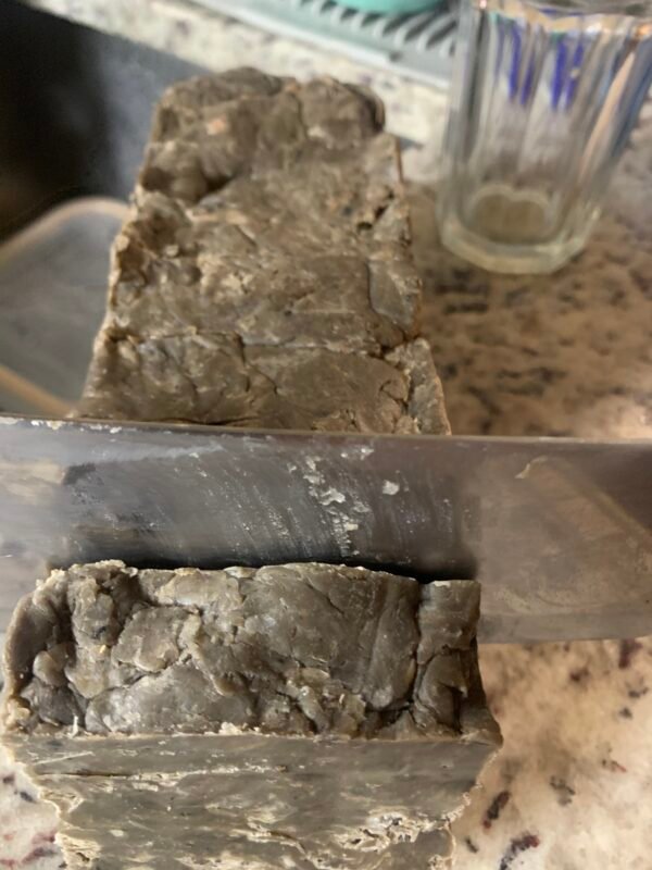 STRONG HANDS FORGED EARTH TALLOW SOAP